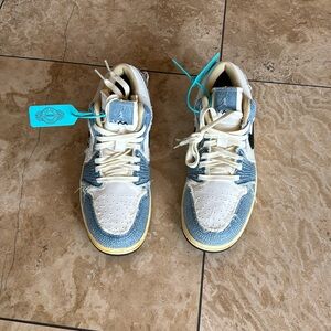 Fabric appliquéd on shoes